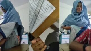 School Girl Fucking Riding Teacher Dick Class Room – Solo Indian Girl